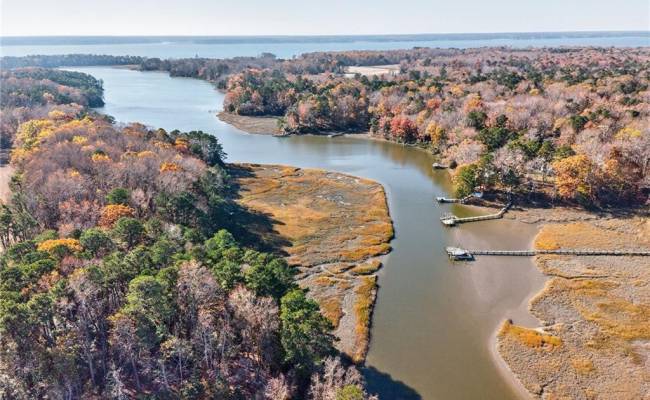 5.1+AC GWYN Lane, Gloucester County, VA 23072