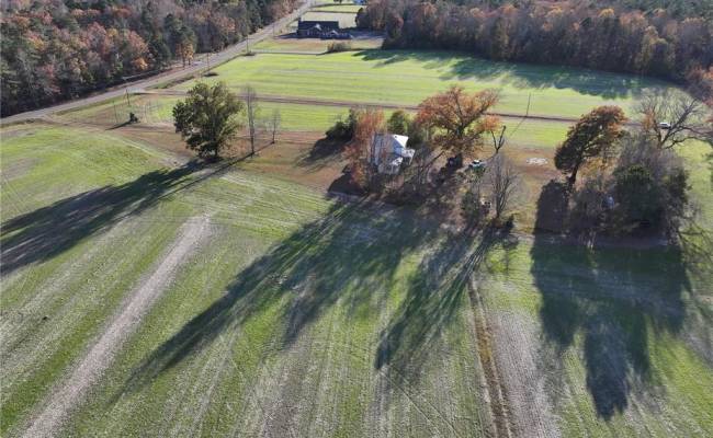 8811 Rolfe Highway, Surry County, VA 23839