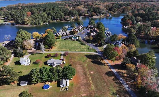 Lot 7 Family Lane, Mathews County, VA 23035