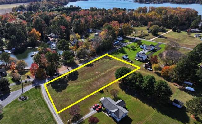 Lot 7 Family Lane, Mathews County, VA 23035