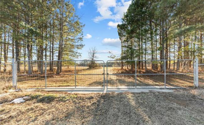 28094 Clarksbury Road, Southampton County, VA 23827