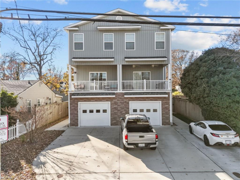 Photo 3 of 47 residential for sale in Virginia Beach virginia