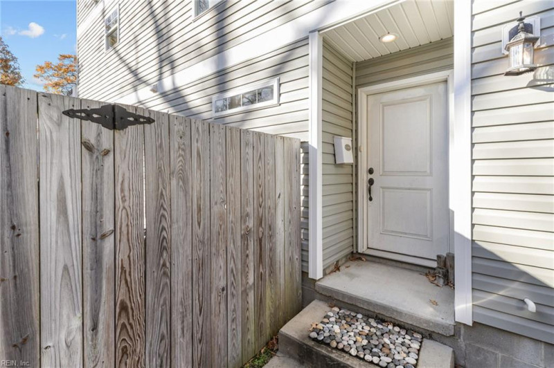 Photo 38 of 47 residential for sale in Virginia Beach virginia