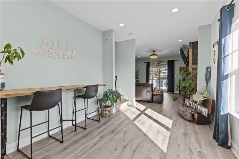 Photo 9 of 47 residential for sale in Virginia Beach virginia