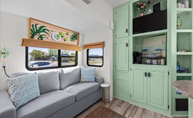 3665 Sandpiper Road, Virginia Beach, VA 23456