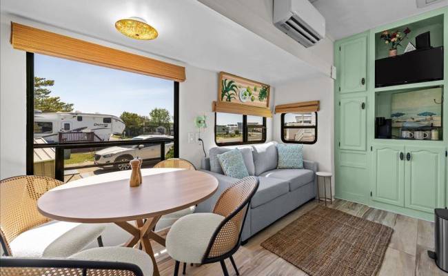 3665 Sandpiper Road, Virginia Beach, VA 23456