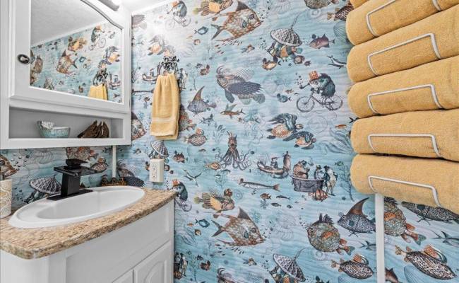 3665 Sandpiper Road, Virginia Beach, VA 23456