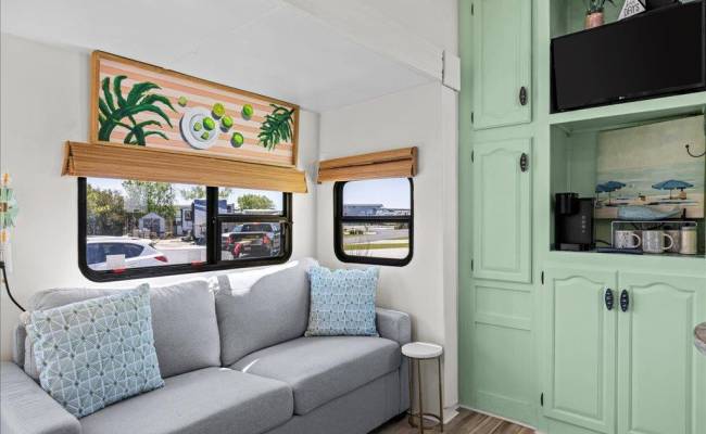 3665 Sandpiper Road, Virginia Beach, VA 23456