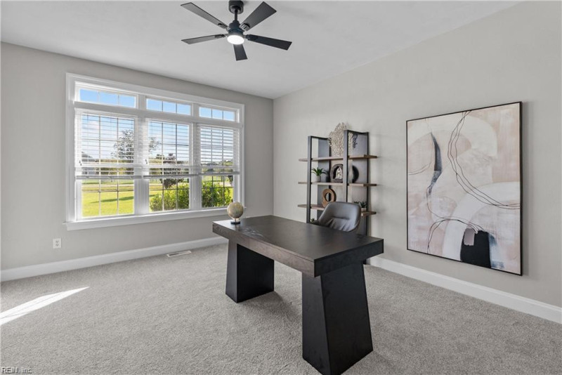 Photo 12 of 50 residential for sale in Chesapeake virginia