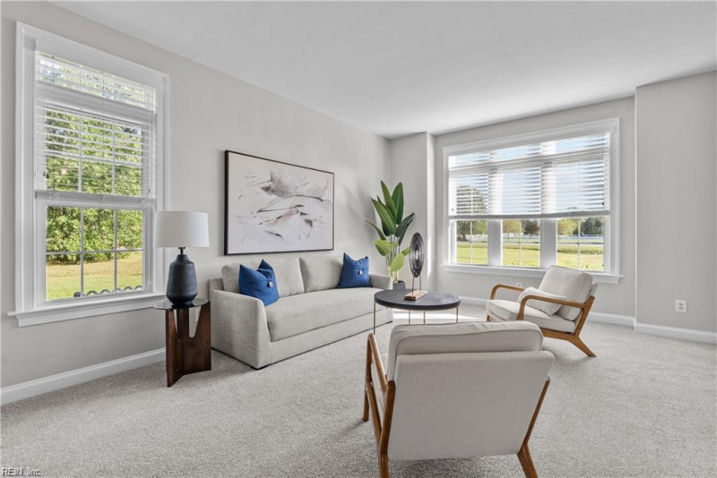 Photo 14 of 50 residential for sale in Chesapeake virginia