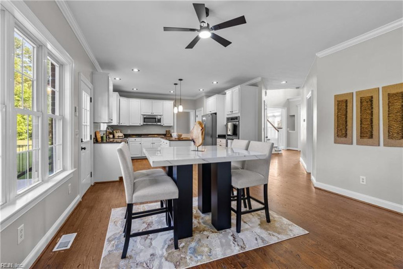 Photo 22 of 50 residential for sale in Chesapeake virginia