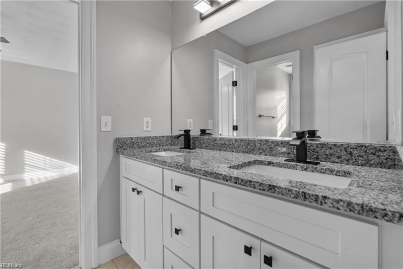 Photo 36 of 50 residential for sale in Chesapeake virginia