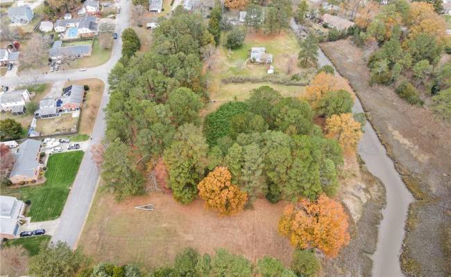 216 Little Florida Road, Poquoson, VA 23662