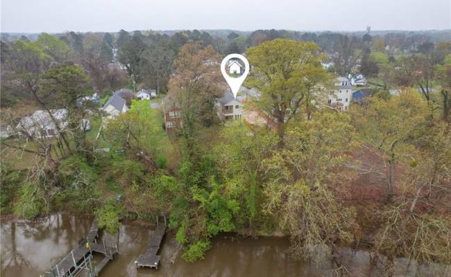 158 Riverview Avenue, Isle of Wight County, VA 23430