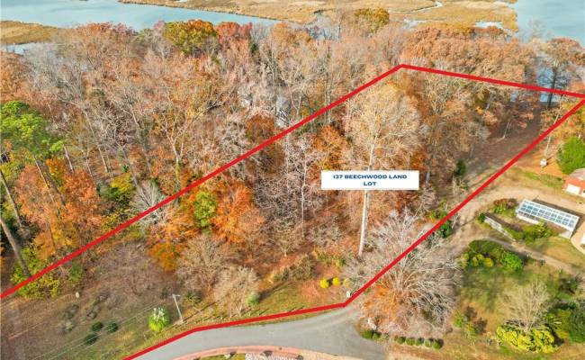 137 Beechwood Hills, Newport News, VA 23608