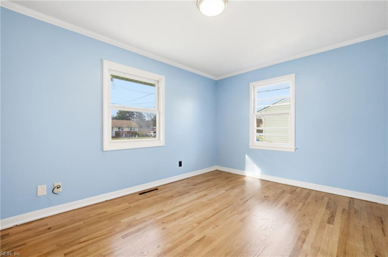 Photo 12 of 25 residential for sale in Newport News virginia
