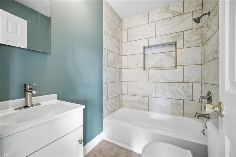 Photo 17 of 25 residential for sale in Newport News virginia