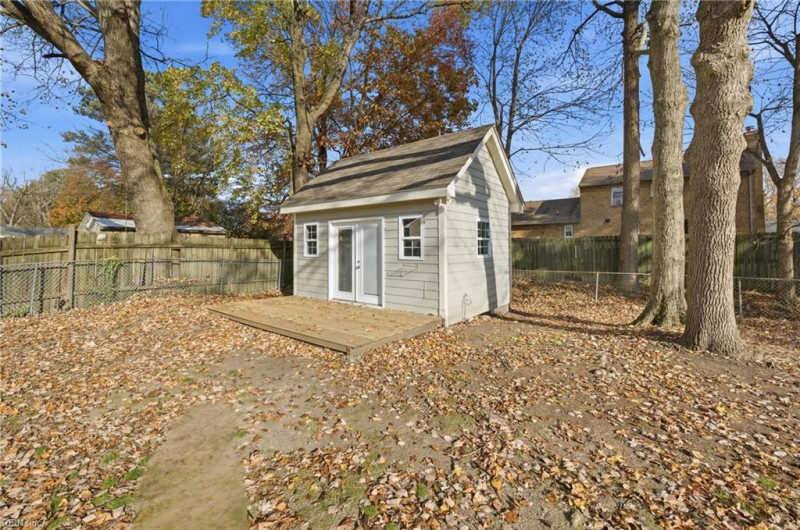 Photo 21 of 25 residential for sale in Newport News virginia