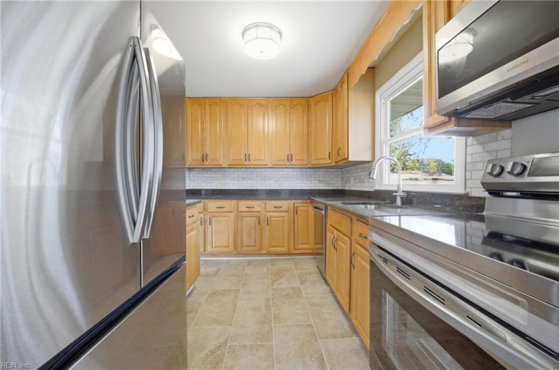 Photo 8 of 25 residential for sale in Newport News virginia