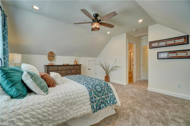 Photo 33 of 36 residential for sale in Suffolk virginia