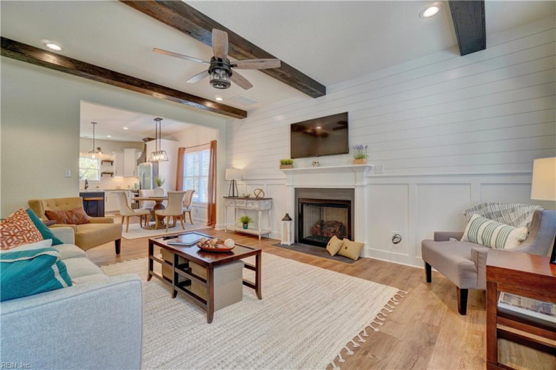 Photo 7 of 36 residential for sale in Suffolk virginia