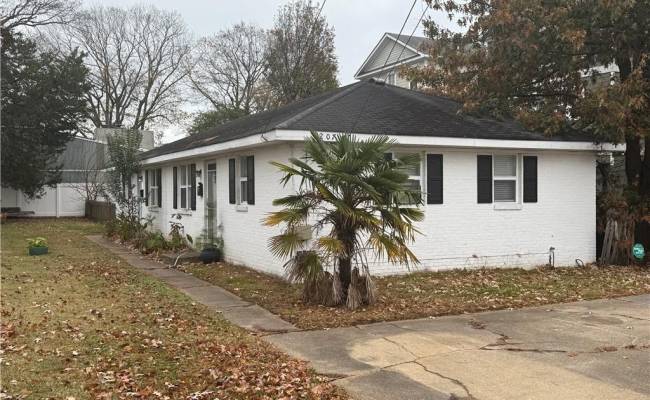 1207 Cypress Avenue, Virginia Beach, VA 23451