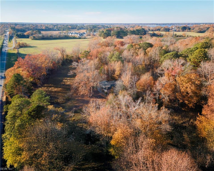 Photo 2 of 5 residential for sale in Suffolk virginia Photo 2 of 5 residential for sale in Suffolk virginia