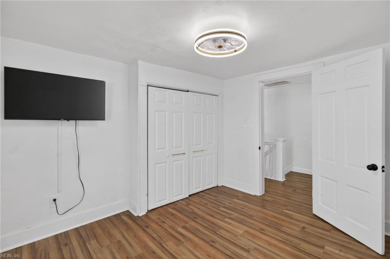 Photo 12 of 20 residential for sale in Norfolk virginia