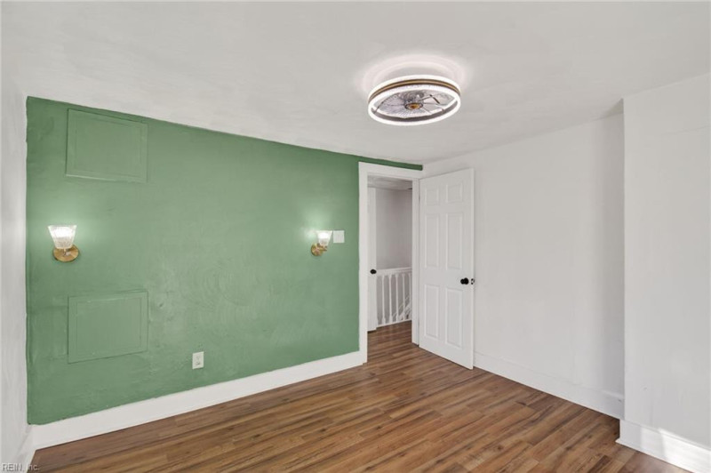 Photo 13 of 20 residential for sale in Norfolk virginia