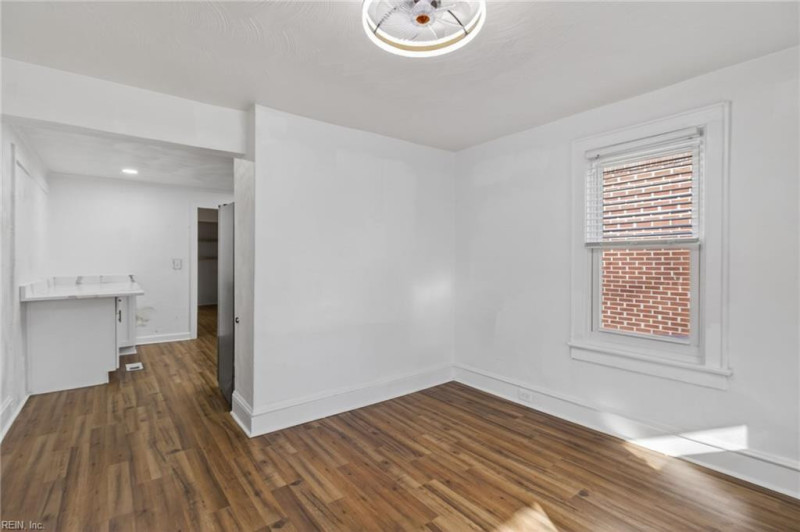 Photo 7 of 20 residential for sale in Norfolk virginia