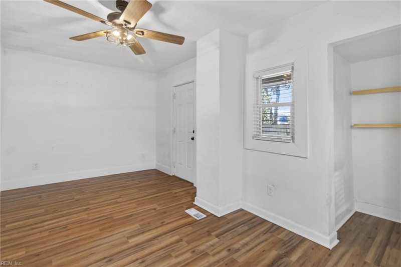 Photo 8 of 20 residential for sale in Norfolk virginia