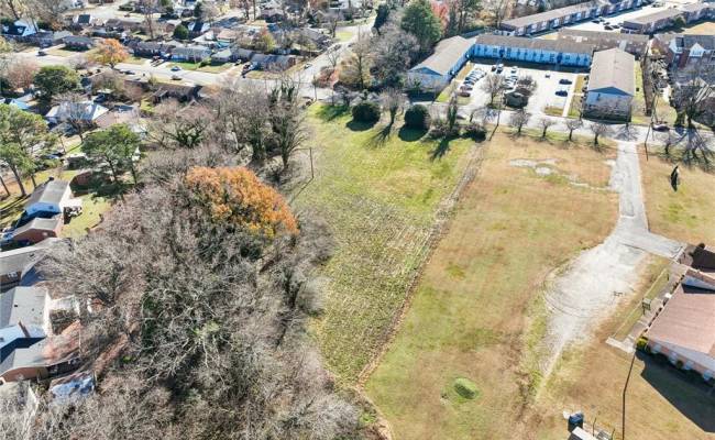 691 Dresden Drive, Newport News, VA 23601