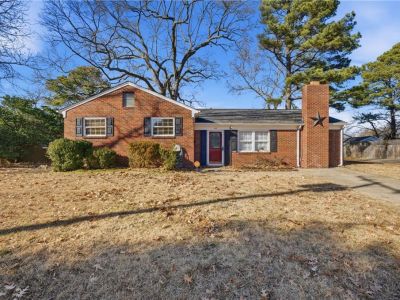property image for 39 Longwood Drive HAMPTON VA 23669