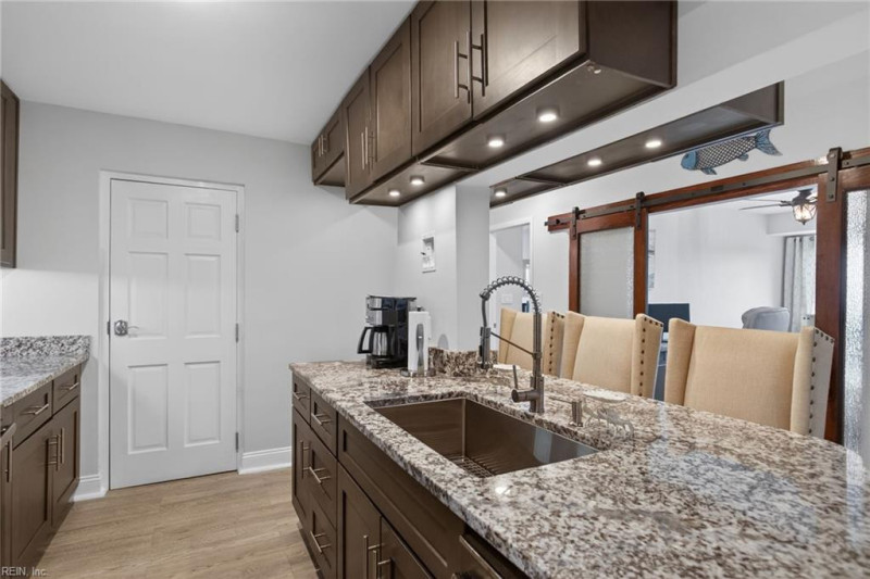 Photo 5 of 25 residential for sale in Virginia Beach virginia