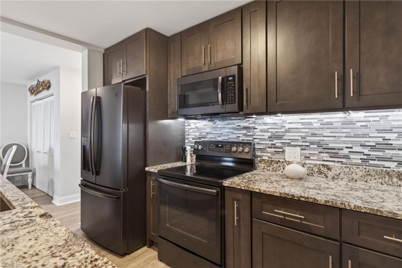 Photo 7 of 25 residential for sale in Virginia Beach virginia