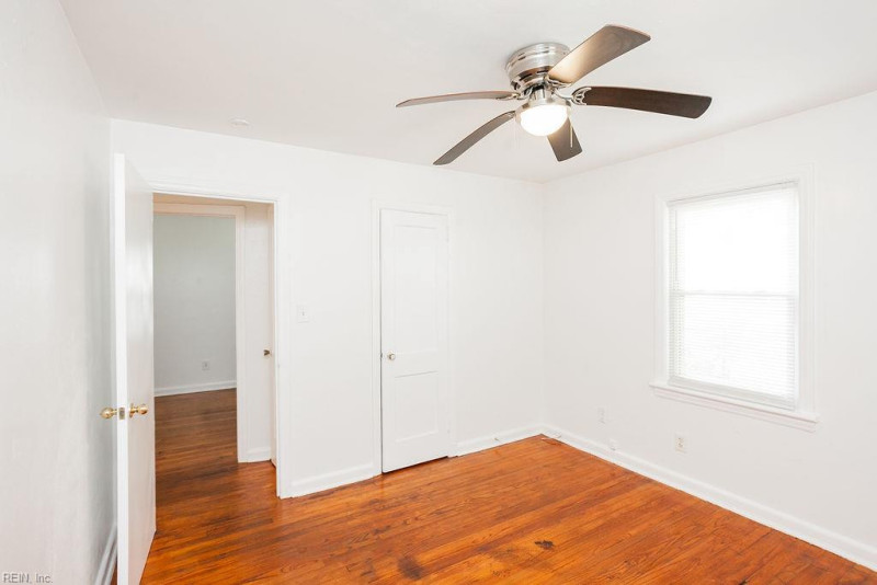 Photo 29 of 46 residential for sale in Norfolk virginia