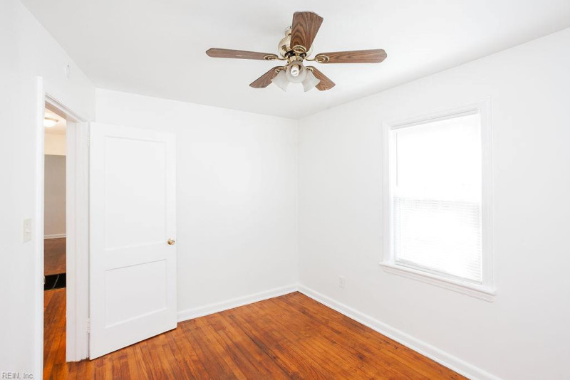 Photo 33 of 46 residential for sale in Norfolk virginia Photo 33 of 46 residential for sale in Norfolk virginia