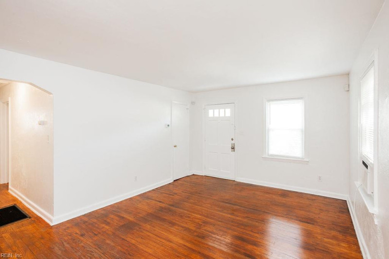 Photo 8 of 46 residential for sale in Norfolk virginia Photo 8 of 46 residential for sale in Norfolk virginia