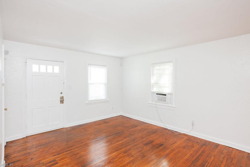 Photo 9 of 46 residential for sale in Norfolk virginia Photo 9 of 46 residential for sale in Norfolk virginia