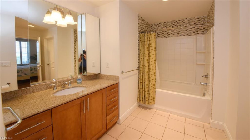 Photo 15 of 43 residential for sale in Virginia Beach virginia