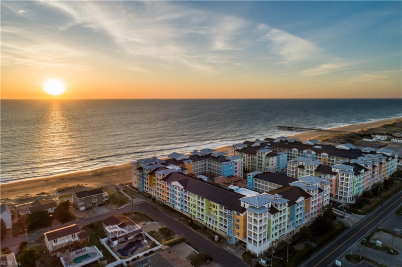 Photo 2 of 43 residential for sale in Virginia Beach virginia