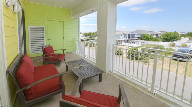 Photo 21 of 43 residential for sale in Virginia Beach virginia