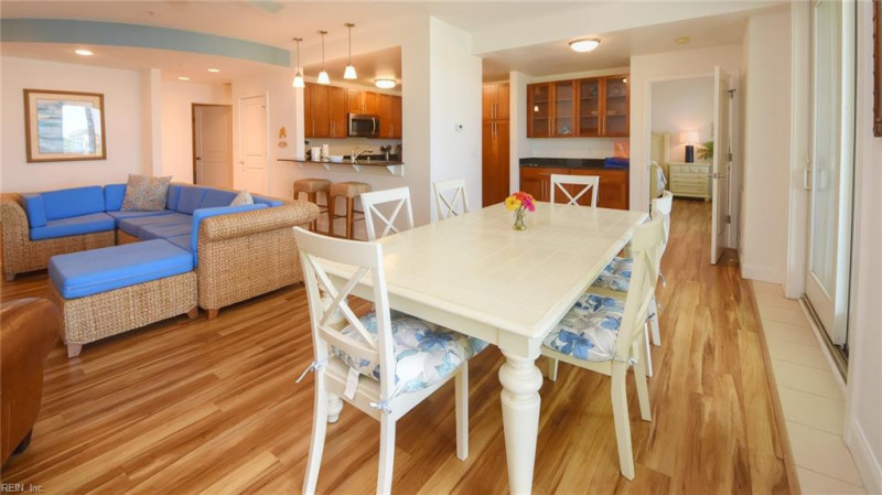Photo 8 of 43 residential for sale in Virginia Beach virginia