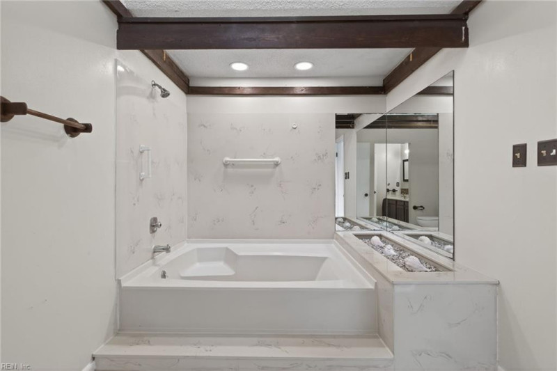 Photo 26 of 36 residential for sale in Hampton virginia