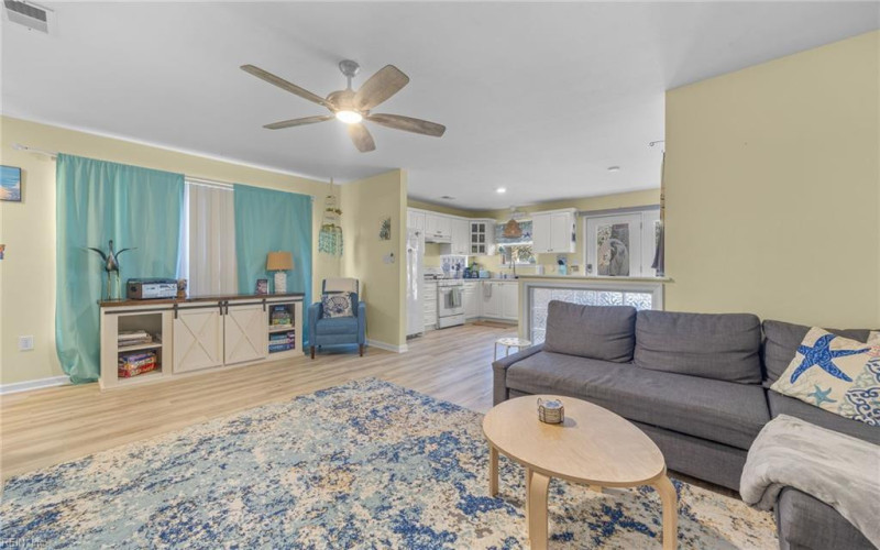 Photo 14 of 25 residential for sale in Virginia Beach virginia