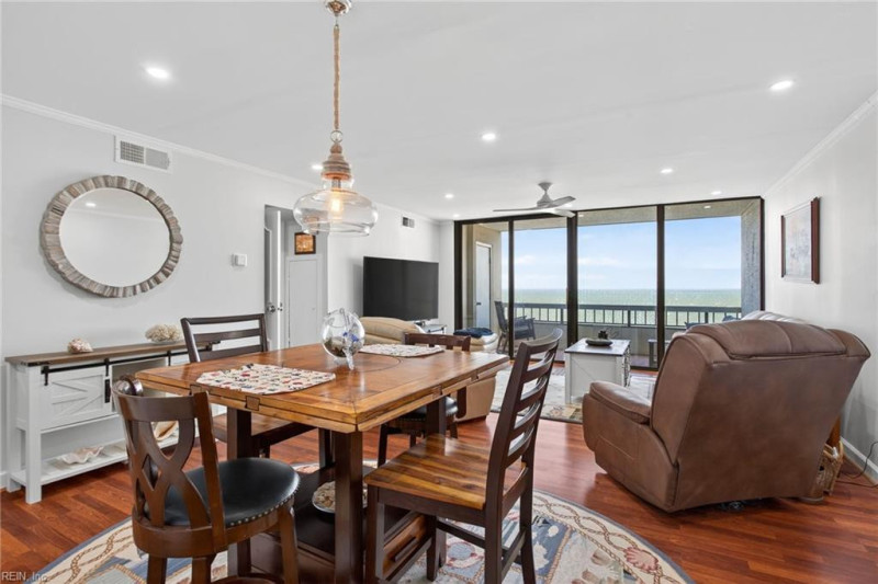 Photo 11 of 29 residential for sale in Virginia Beach virginia