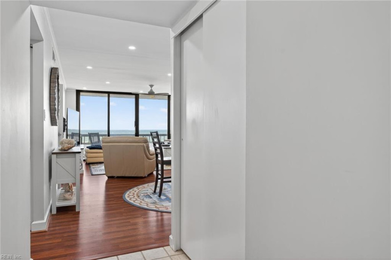 Photo 5 of 29 residential for sale in Virginia Beach virginia