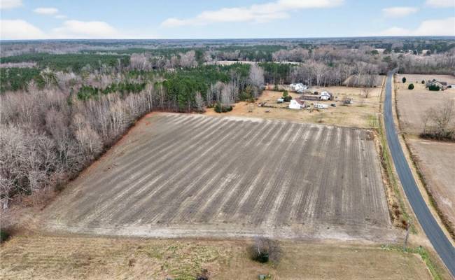 6932 Corinth Chapel Road, Suffolk, VA 23437