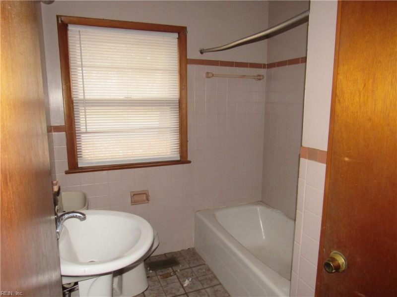 Photo 13 of 18 residential for sale in Hampton virginia Photo 13 of 18 residential for sale in Hampton virginia