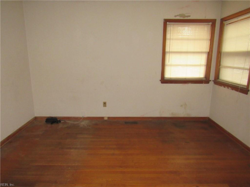 Photo 16 of 18 residential for sale in Hampton virginia Photo 16 of 18 residential for sale in Hampton virginia